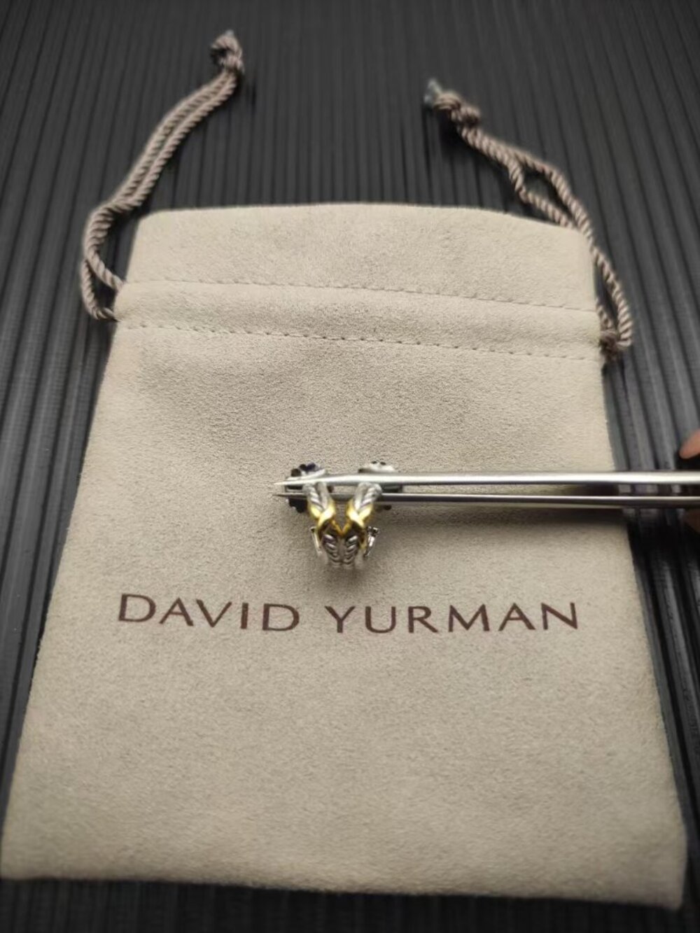 🥂David Yurman Colorful Beaded Ear Rings - Picture 2 of 9